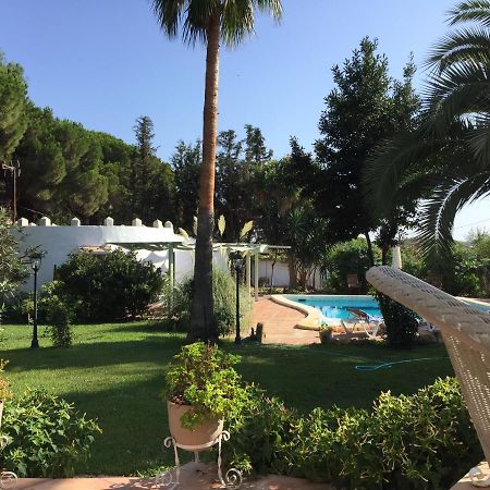 Отель Finca Filpi Чиклана-де-ла-Фронтера Экстерьер фото